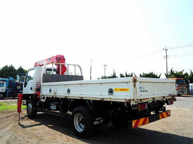 いすゞエルフクレーン4段小型（2t・3t）[写真02]