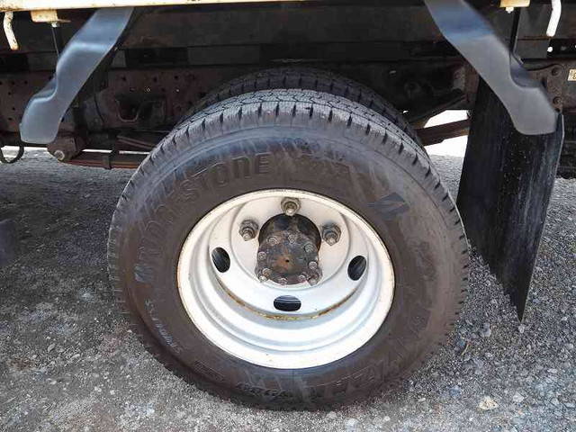 いすゞエルフクレーン4段小型（2t・3t）[写真28]