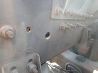 UDトラックスクオントレーラーヘッド（トラクターヘッド）大型（10t）[写真18]