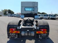 UDトラックスクオントレーラーヘッド（トラクターヘッド）大型（10t）[写真06]