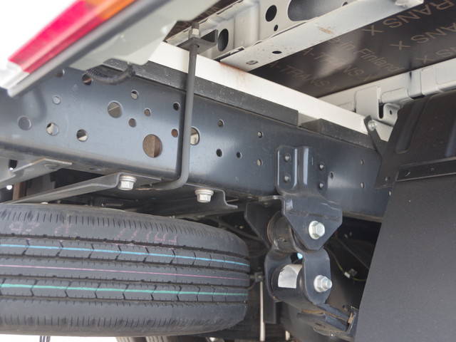 日野デュトロダブルキャブ（Wキャブ）小型（2t・3t）[写真06]