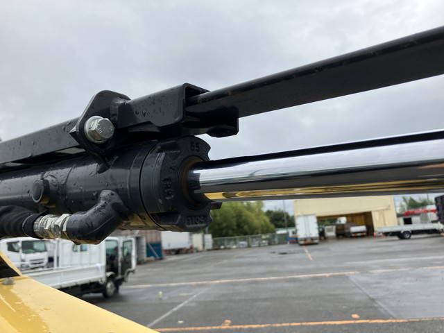 ヤンマーミニユンボ（ミニバックホー）[写真09]