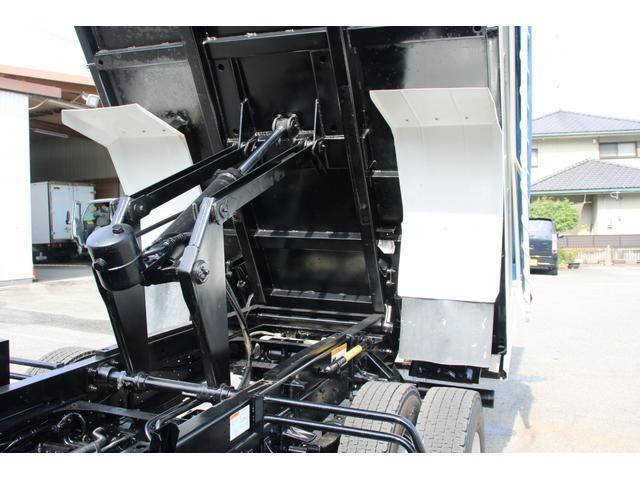 いすゞフォワードダンプ中型（4t）[写真14]