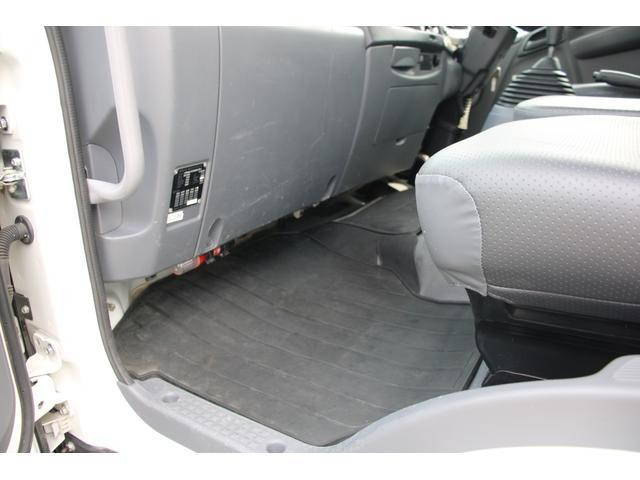 いすゞフォワードダンプ中型（4t）[写真34]