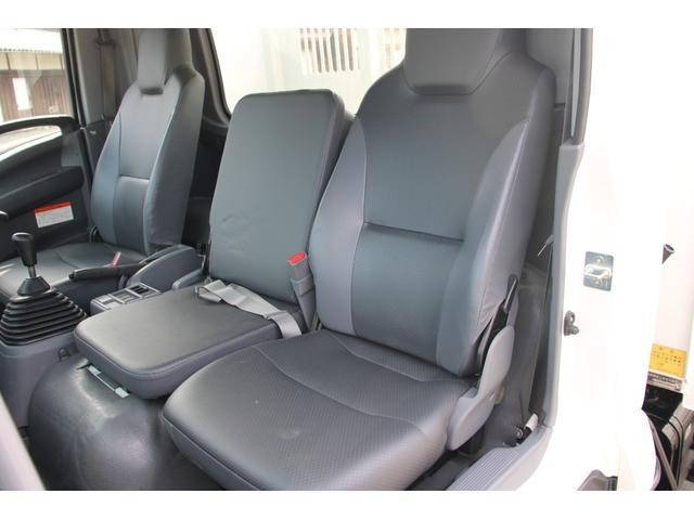 いすゞフォワードダンプ中型（4t）[写真37]