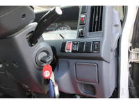 いすゞエルフパネルバン小型（2t・3t）[写真33]