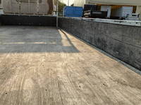 三菱ふそうキャンター平ボディ小型（2t・3t）[写真15]