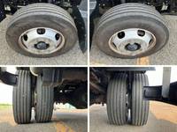 三菱ふそうキャンター平ボディ小型（2t・3t）[写真24]