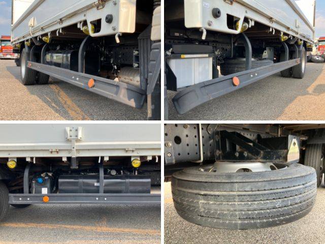 三菱ふそうキャンター平ボディ小型（2t・3t）[写真24]