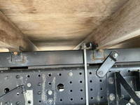 三菱ふそうキャンター平ボディ小型（2t・3t）[写真27]