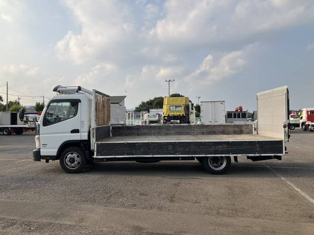 三菱ふそうキャンター平ボディ小型（2t・3t）[写真07]