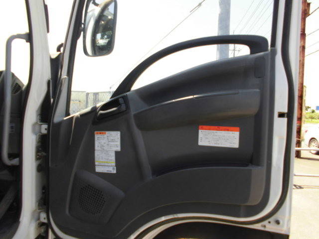 いすゞフォワードダンプ中型（4t）[写真29]