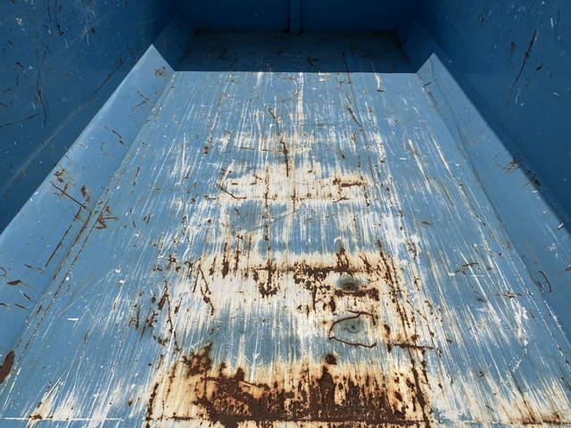 UDトラックスコンドルコンテナ専用車中型（4t）[写真16]