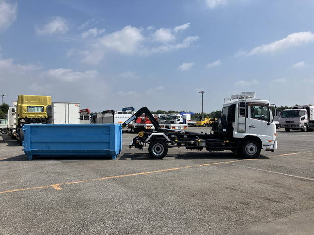 UDトラックスコンドルコンテナ専用車中型（4t）[写真06]