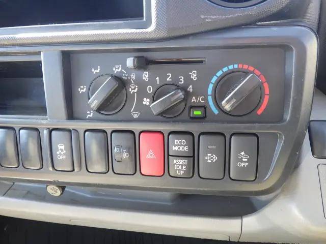 トヨタダイナ平ボディ小型（2t・3t）[写真10]