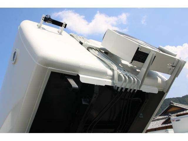 いすゞエルフパッカー車（塵芥車）小型（2t・3t）[写真24]