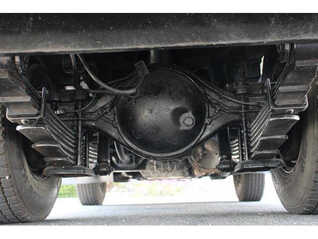 いすゞエルフパッカー車（塵芥車）小型（2t・3t）[写真26]