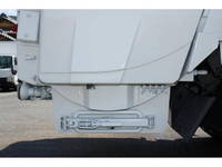 いすゞエルフパッカー車（塵芥車）小型（2t・3t）[写真28]