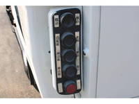 いすゞエルフパッカー車（塵芥車）小型（2t・3t）[写真31]