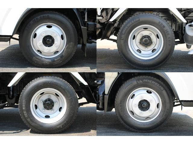 いすゞエルフパッカー車（塵芥車）小型（2t・3t）[写真32]