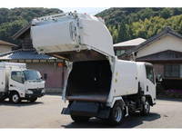 いすゞエルフパッカー車（塵芥車）小型（2t・3t）[写真05]