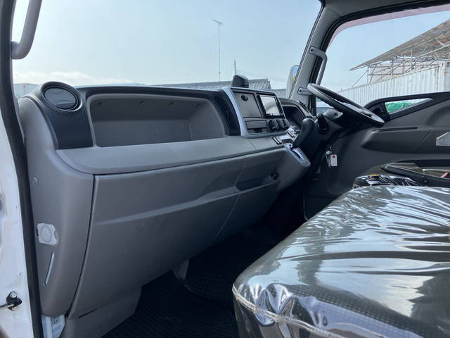 三菱ふそうキャンターセルフローダー小型（2t・3t）[写真32]