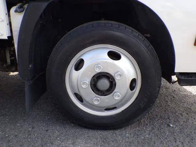 トヨタトヨエース平ボディ小型（2t・3t）[写真24]