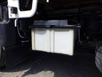 トヨタトヨエース平ボディ小型（2t・3t）[写真32]