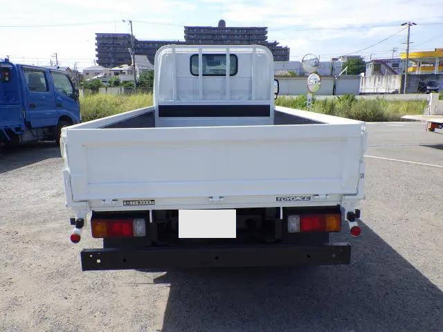 トヨタトヨエース平ボディ小型（2t・3t）[写真05]