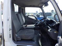 トヨタトヨエース平ボディ小型（2t・3t）[写真07]