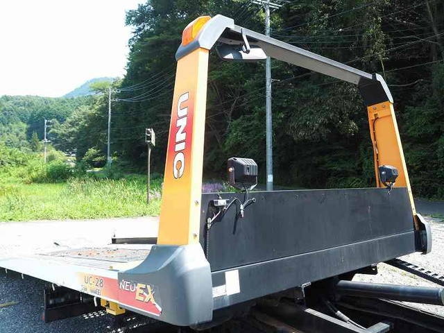 いすゞエルフセーフティローダー小型（2t・3t）[写真12]