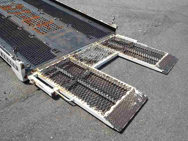 いすゞエルフセーフティローダー小型（2t・3t）[写真16]