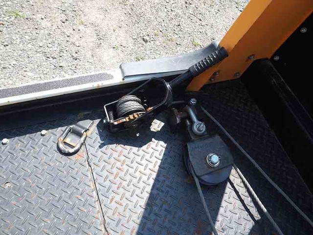 いすゞエルフセーフティローダー小型（2t・3t）[写真19]