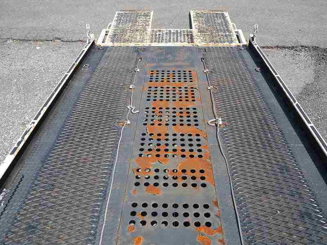 いすゞエルフセーフティローダー小型（2t・3t）[写真21]