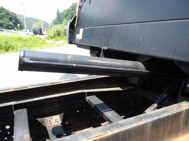 いすゞエルフセーフティローダー小型（2t・3t）[写真25]