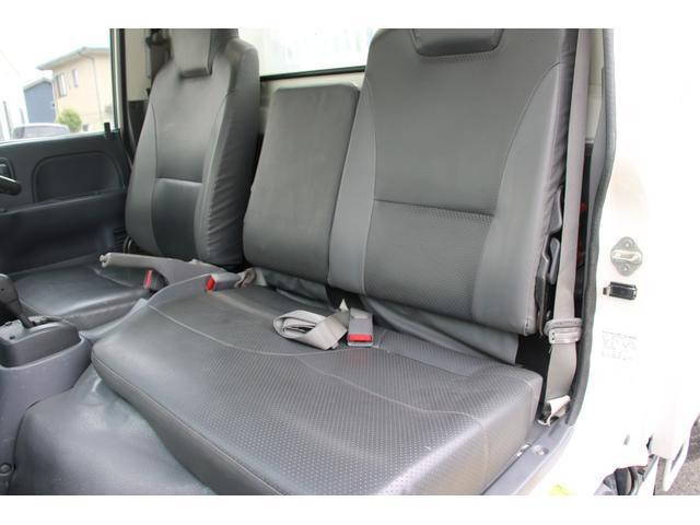 いすゞエルフダンプ小型（2t・3t）[写真38]