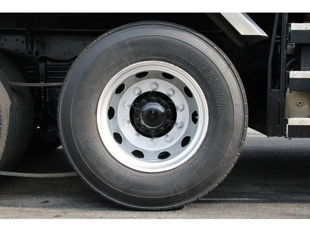 いすゞギガダンプ大型（10t）[写真25]