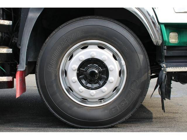 いすゞギガダンプ大型（10t）[写真26]