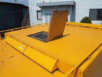 三菱ふそうキャンター高圧洗浄車小型（2t・3t）[写真11]