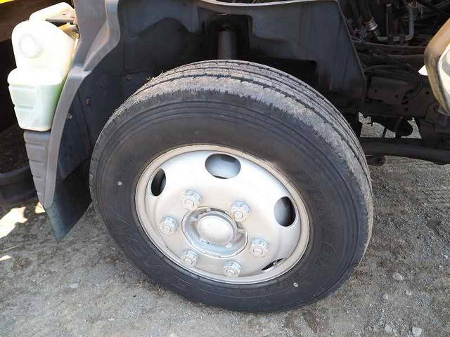 三菱ふそうキャンター高圧洗浄車小型（2t・3t）[写真12]