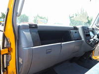 三菱ふそうキャンター高圧洗浄車小型（2t・3t）[写真37]