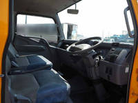 三菱ふそうキャンター高圧洗浄車小型（2t・3t）[写真39]