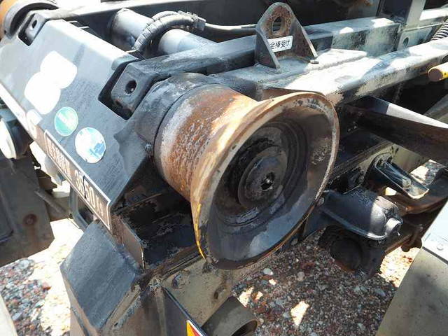 三菱ふそうファイターコンテナ専用車中型（4t）[写真10]