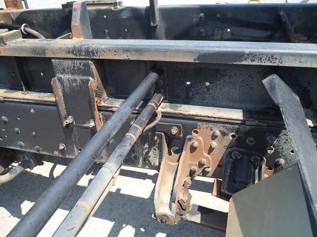 三菱ふそうファイターコンテナ専用車中型（4t）[写真27]