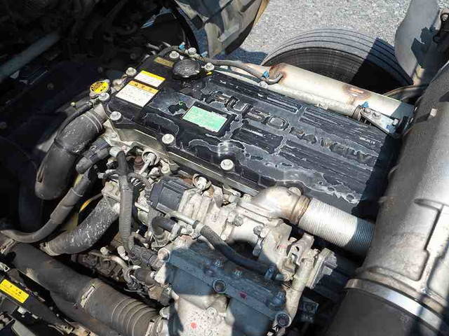 三菱ふそうファイターコンテナ専用車中型（4t）[写真32]