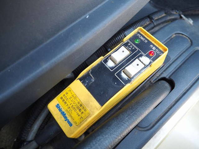 三菱ふそうファイターコンテナ専用車中型（4t）[写真36]