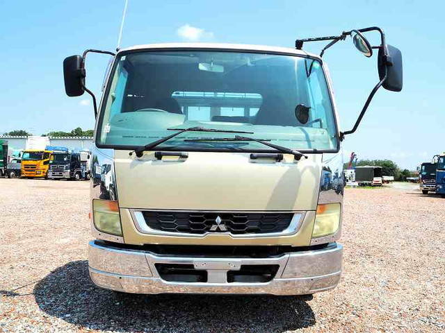 三菱ふそうファイターコンテナ専用車中型（4t）[写真08]