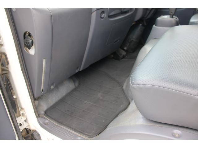 いすゞエルフダンプ小型（2t・3t）[写真38]