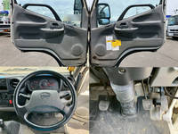 日野デュトロダンプ小型（2t・3t）[写真09]