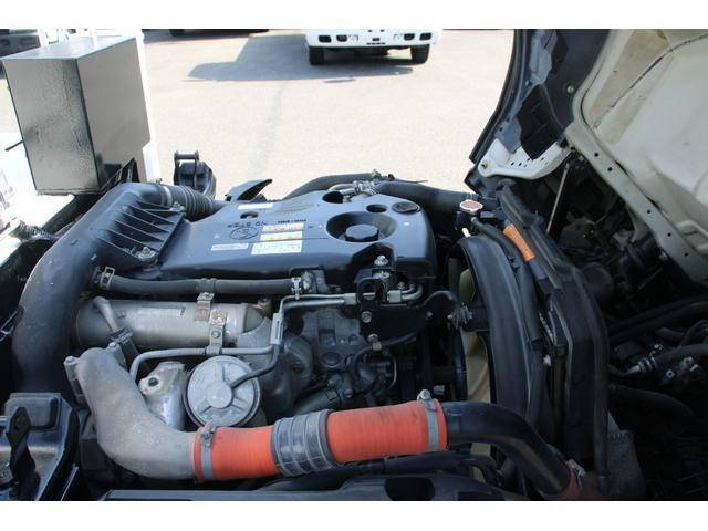 いすゞエルフ高所作業車小型（2t・3t）[写真11]